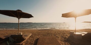 Το The C-Beach Restaurant καλωσορίζει το καλοκαίρι αυτή την Κυριακή