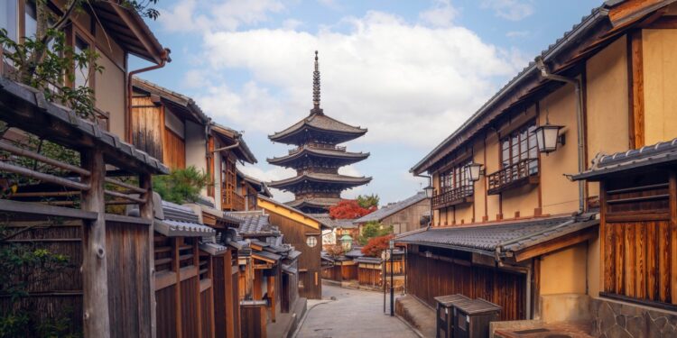 Προέβλεψε τον σεισμό που προκάλεσε την καταστροφή της Φουκουσίμα- Το manga που έχει ρίξει τις κρατήσεις στην Ιαπωνία «βλέποντας» νέα δόνηση τον Ιούλιο