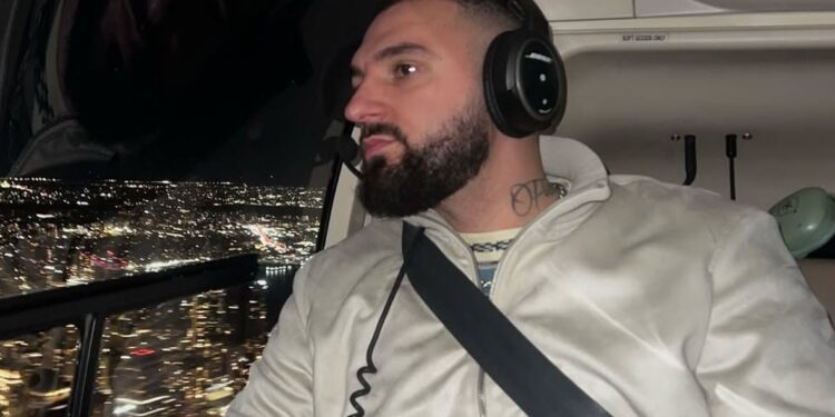 Toquel: Ξέσπασε κατά του Light