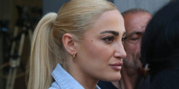 Το μήνυμα μετά τη διακοπή της δίκης για το revenge porn