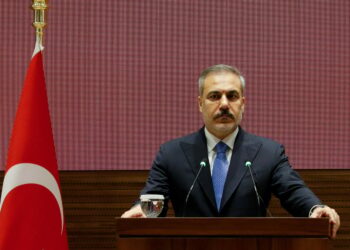 Φιντάν για αυτοδιάλυση PKK: Ιστορική απόφαση