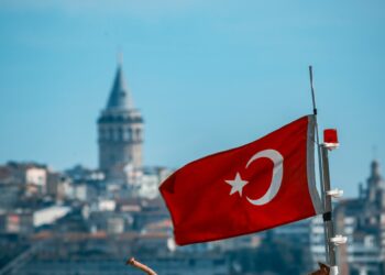 «Ευφορία» στα τουρκικά ΜΜΕ για την ένταξη της Τουρκίας στο ευρωπαϊκό αμυντικό πρόγραμμα SAFE «παρά την αντίθεση της Ελλάδας»