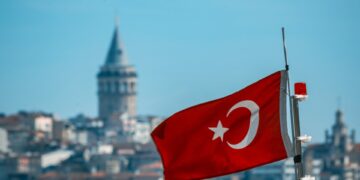 «Ευφορία» στα τουρκικά ΜΜΕ για την ένταξη της Τουρκίας στο ευρωπαϊκό αμυντικό πρόγραμμα SAFE «παρά την αντίθεση της Ελλάδας»