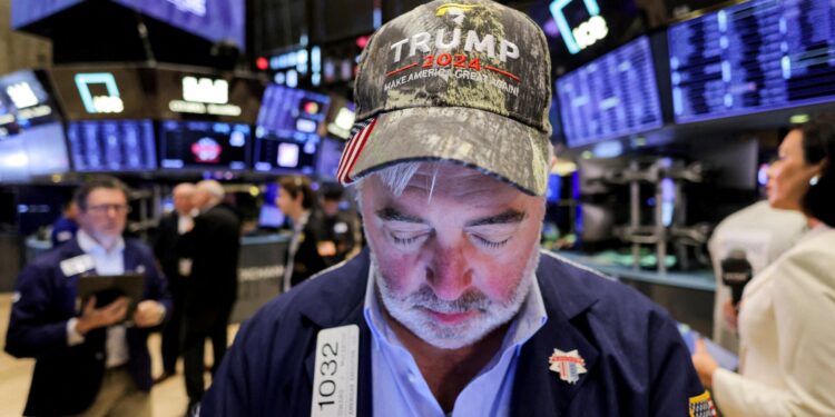 Η Wall street στην… πρέσα του Τραμπ