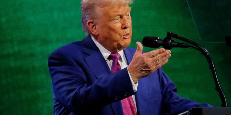 Ο πρόεδρος Τραμπ ανακοίνωσε την άρση των κυρώσεων σε βάρος της Συρίας