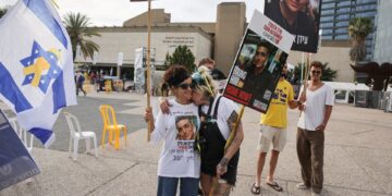 Ο Τραμπ επιβεβαιώνει την επικείμενη απελευθέρωση του Αμερικανού ομήρου από τη Λωρίδα της Γάζας