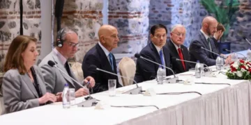 Πεσκόφ: Η Κωνσταντινούπολη πιθανός τόπος του νέου γύρου συνομιλιών Ρωσία