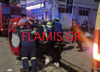 Σοβαρό τροχαίο στην Πάτρα – Ο οδηγός ήταν εγκλωβισμένος για ώρα κάτω από το αυτοκίνητό του