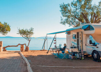 Truths and lies about camping with caravans: What is forbidden, what is allowed