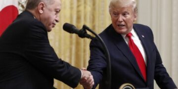 Τηλεφωνική επικοινωνία Τραμπ-Ερντογάν: Είχαν μια «παραγωγική» συζήτηση για Ουκρανία, Γάζα και Συρία