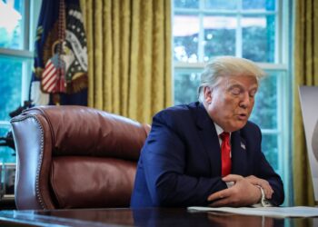 Σε εξέλιξη η επικοινωνία Τραμπ