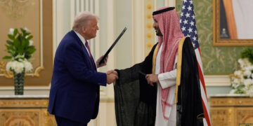 Trump’s “love attack” on Riyadh, the slap on Israel and the 600 billion dollars
