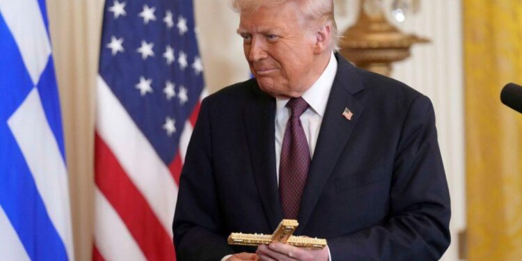 Πώς διαμορφώνονται οι ελληνοαμερικανικές σχέσεις με την προεδρία Τραμπ