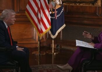 Τραμπ: Δεν ξέρω αν πρέπει να εφαρμόσω το Σύνταγμα