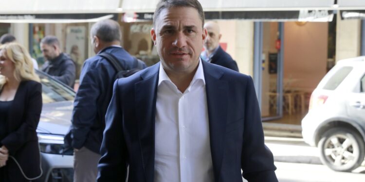 Δεν θεωρώ αποτυχία τη δεύτερη θέση για το ΠΑΣΟΚ, αν σημειώσει τεράστιο άλμα