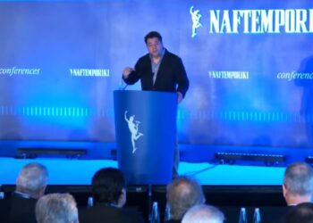 Τζ. Τσούνης στο 9ο Ναυτιλιακό Συνέδριο της «Ν»: Η οικογένειά μου θέλει να μείνουμε στην Ελλάδα