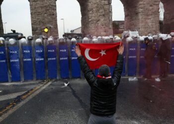 Τουρκία – Φυλάκιση Ιμάμογλου: Δεκάδες νέες συλλήψεις από την αστυνομία