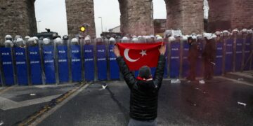 Τουρκία – Φυλάκιση Ιμάμογλου: Δεκάδες νέες συλλήψεις από την αστυνομία