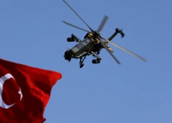 Ελικόπτερο του Πολεμικού Ναυτικού προχώρησε σε αναγκαστική προσθαλάσσωση κατά τη διάρκεια άσκησης