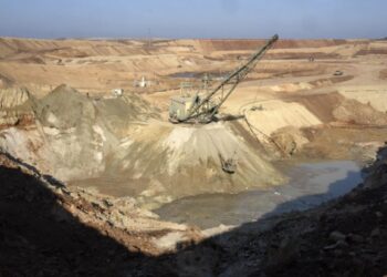 Ουκρανία: Η Βουλή επικύρωσε την «ιστορική» συμφωνία με τις ΗΠΑ για τα ορυκτά