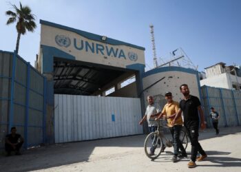 Η ανθρωπιστική βοήθεια απέχει μόλις τρεις ώρες οδικώς από τη Γάζα