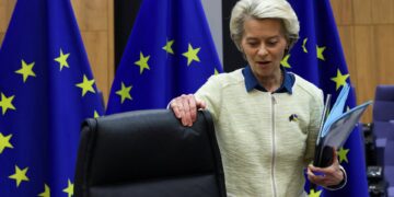 Η ώρα της κρίσεως για την Ούρσουλα φον ντερ Λάιεν