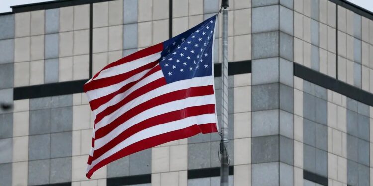 Η πρεσβεία των ΗΠΑ στο Κίεβο προειδοποιεί για πιθανή αεροπορική επίθεση τις επόμενες ημέρες