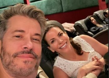 Αντελίνα και Χάρης Βαρθακούρης: Οικογενειακή έξοδος στον κινηματογράφο