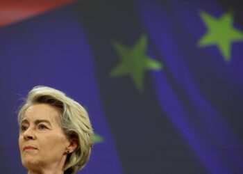 Φον ντερ Λάιεν: Πίεση στον Πούτιν μέχρι να είναι έτοιμος για ειρήνη