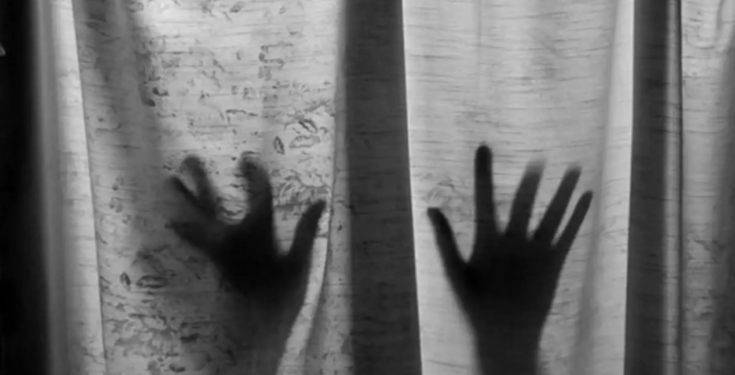 Λαμία: Κλείδωνε την 30χρονη σύντροφό του στο μπάνιο και την ντουλάπα