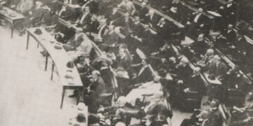 Η απολαυστική, σκληρή αλλά και προφητική συζήτηση στη Βουλή του 1911