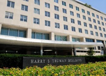 Δεν θα ενεργούν πλέον ως μεσολαβητές μεταξύ Ουκρανίας και Ρωσίας