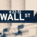 Μικτά πρόσημα στη Wall Street 