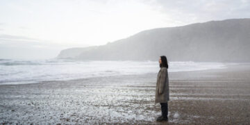 Οι άνθρωποι που δεν έχουν καμία επικοινωνία με τα αδέλφια τους, συνήθως είχαν αυτές τις 8 εμπειρίες στην παιδική ηλικία