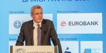 «Οι επιπτώσεις του δημογραφικού δεν είναι μόνο κοινωνικές, αλλά και οικονομικές»