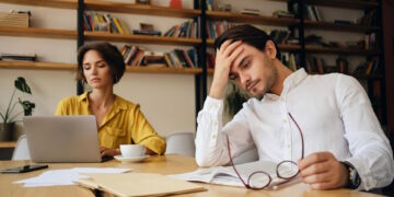 Ειδικοί εξηγούν γιατί ορισμένοι άνθρωποι μπορούν να λειτουργήσουν με μόνο 4 ώρες ύπνου