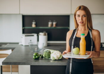 «Αυτό είναι το Νο1 λάθος που κάνετε και δεν χάνετε το λίπος στην κοιλιά»