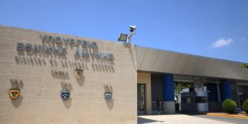 Με εντολή Δένδια στις 29/5 απαγορεύονται εκδηλώσεις που δεν θα συνάδουν με την αποφράδα επέτειο της Άλωσης