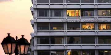 Αντίστροφη μέτρηση για την κατάθεση του αναθεωρημένου «Ελλάδα 2.0»