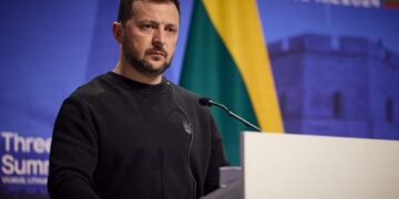 Ζελένσκι: Δεν θα μεταβεί στην Κωνσταντινούπολη