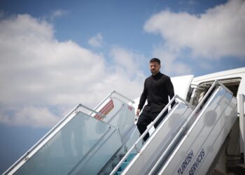 Έλα να συναντηθούμε – Ο υπ. Άμυνας επικεφαλής της αποστολής της Ουκρανίας στην Κωνσταντινούπολη