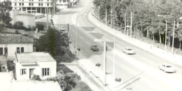 Αναγνωρίζεις τον δρόμο; Είναι από τις πιο γνωστές λεωφόρους