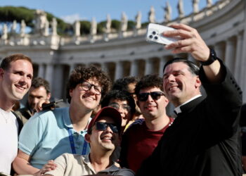 Οι «σταυροφόροι» του Βατικανού που αποτρέπουν τους χάκερ και προστατεύουν την Αγία Έδρα