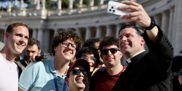 Οι «σταυροφόροι» του Βατικανού που αποτρέπουν τους χάκερ και προστατεύουν την Αγία Έδρα