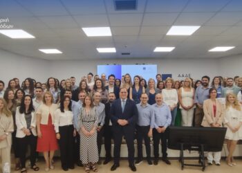 Ενισχύεται με 385 νέους εφοριακούς και τελωνειακούς υπαλλήλους