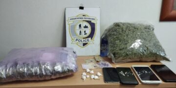 Συνελήφθη 64χρονος που χρησιμοποιούσε κομμωτήριο ως «καβάτζα» για διακίνηση ναρκωτικών