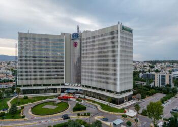 Αύξηση 1% στα έσοδα και 1,8% στο προσαρμοσμένο EBITDA το α΄ τρίμηνο