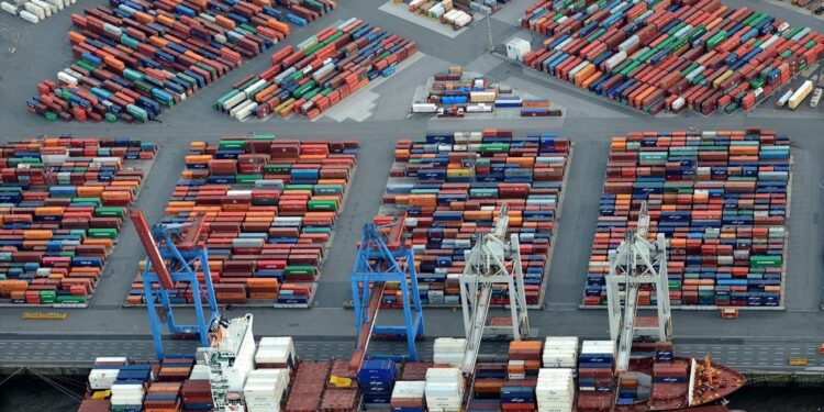 Δασμοί: Πιθανή η παράταση των διαπραγματεύσεων ΗΠΑ και ΕΕ