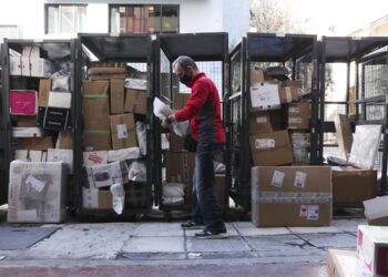 Ψηφιακή έκδοση παραστατικών διακίνησης: Διευκρινίσεις από την ΑΑΔΕ