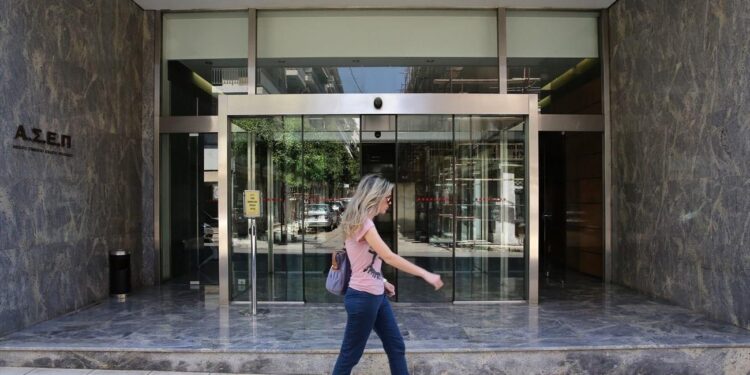 Επιτυχόντες 1ου πανελλήνιου γραπτού διαγωνισμού: Να μη λήξουν οι πίνακες